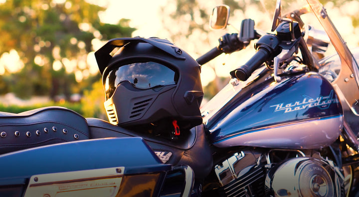 What to look for when choosing a motorcycle helmet