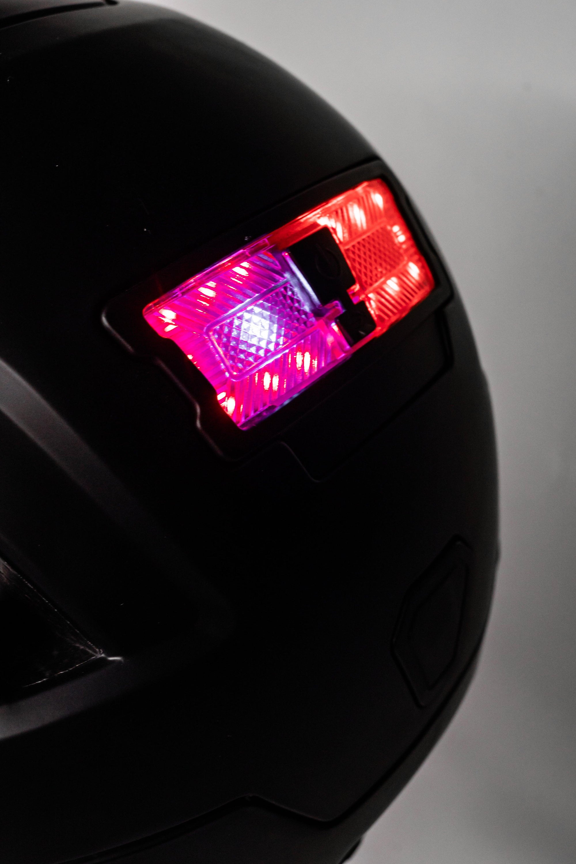 How to choose the most cost-effective electric Bluetooth helmet? - ILM