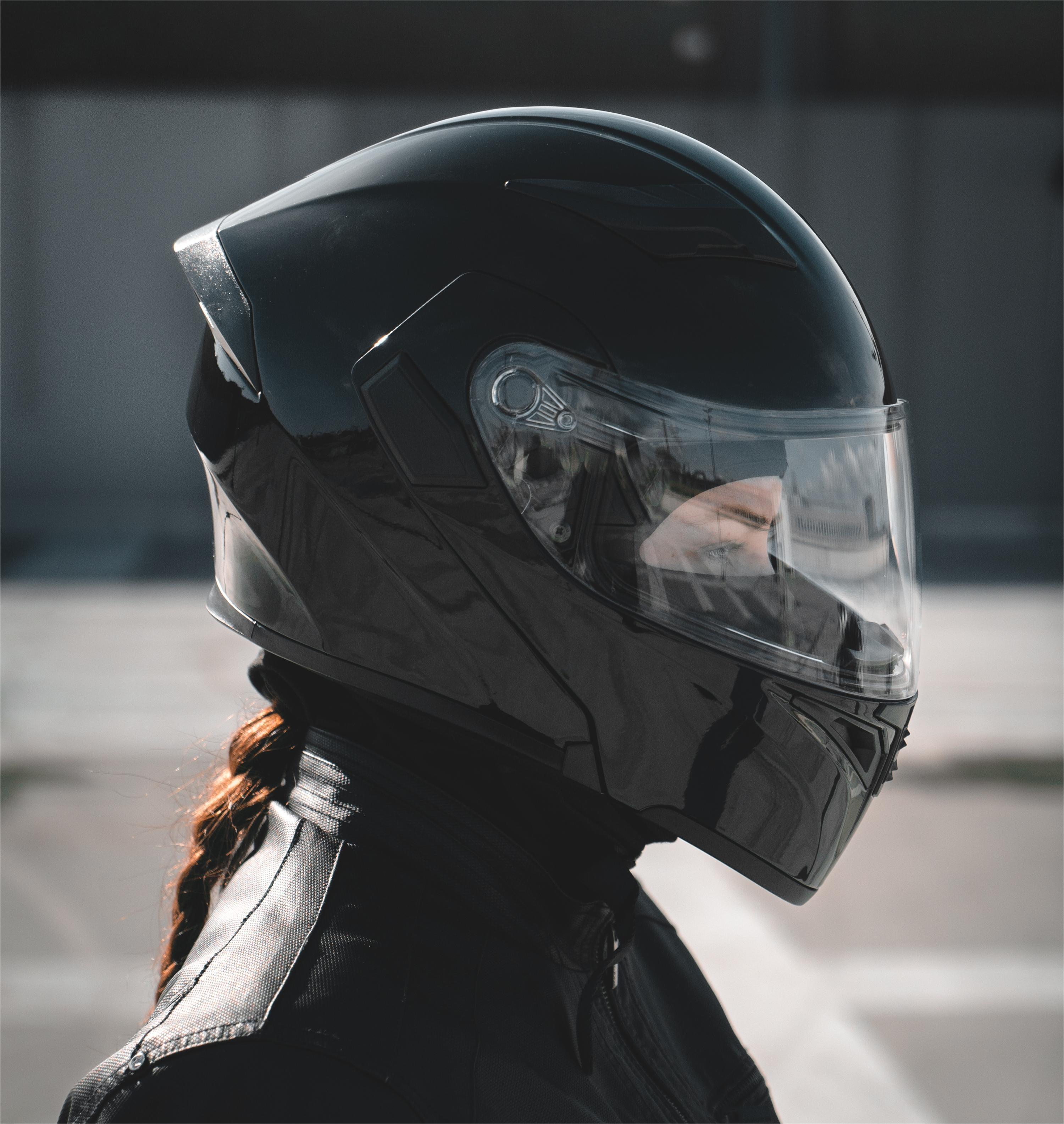Why is black one of the most popular motorcycle helmet colors How to ILM
