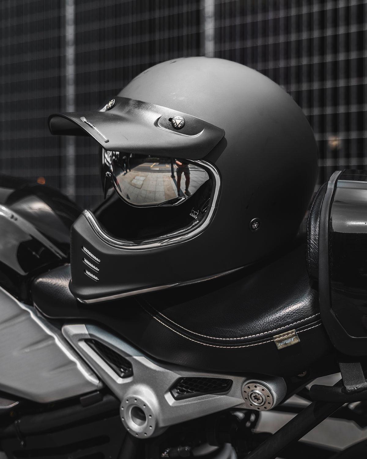 ILM Vintage Full Face Motorcycle Helmets Model Z502 - ILM