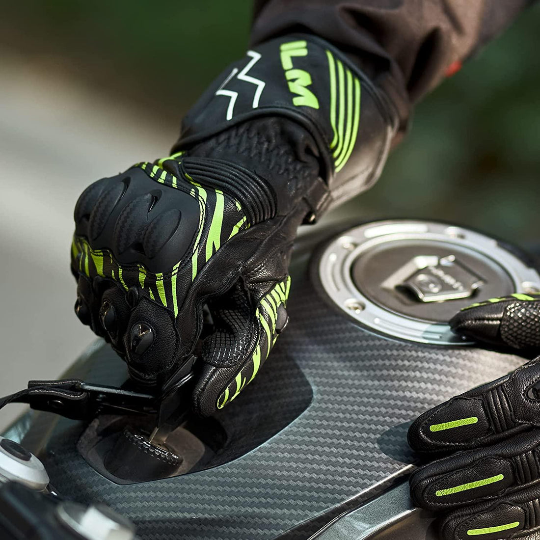 ILM Motorcycle Gloves Model  AD01